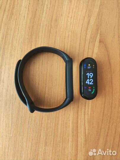Xiaomi mi band 6