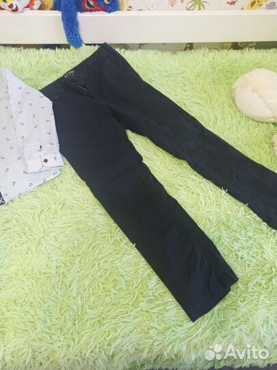Для мальчика рубашка 122 и брюки 134
