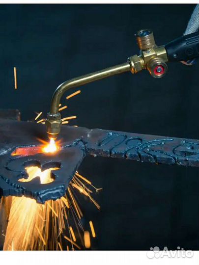 Услуги газорезчика. Демонтаж металлоконструкций