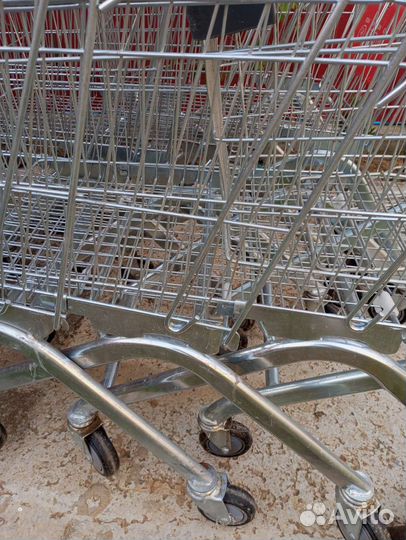 Тележка металлическая