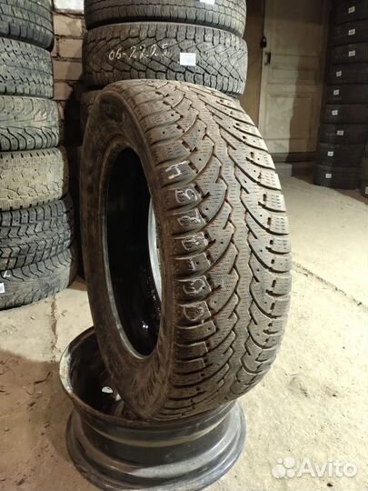 Formula Ice 215/60 R17
