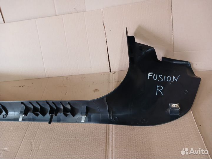 Накладка порога правая Ford Fusion