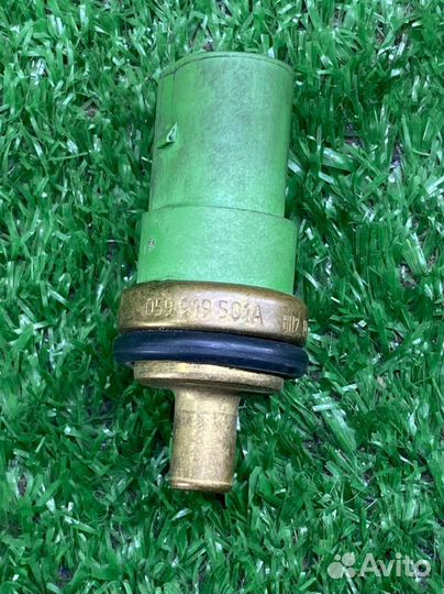 Датчик температуры G62 VAG 4747