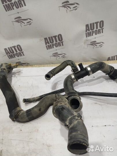 Патрубок радиатора Volkswagen Passat B7 CAX