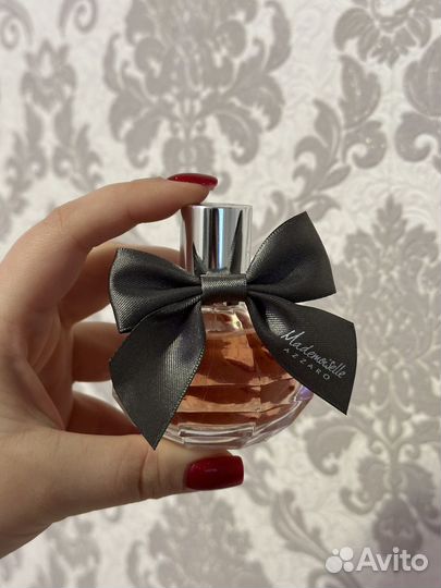 Парфюмерная вода Azzaro mademoiselle intense