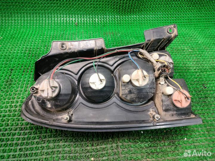 Фонарь задний правый Ssangyong Rexton Y200 D27DT