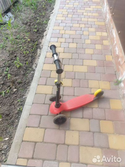 Самокат детский трехколесный бу