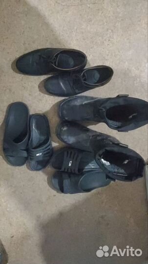 Вещи б/у- и ботинки /шлепки