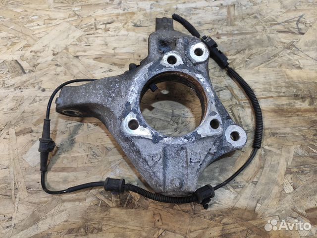 Кулак поворотный правый Chevrolet Cruze, Astra J