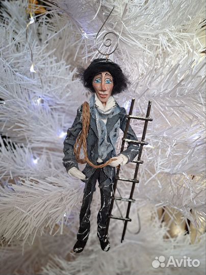 Пастушка и трубочист- елочные игрушки из ваты