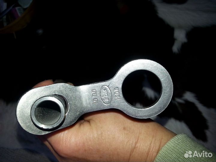 Альпинизм ледобуры 2 шт. продам