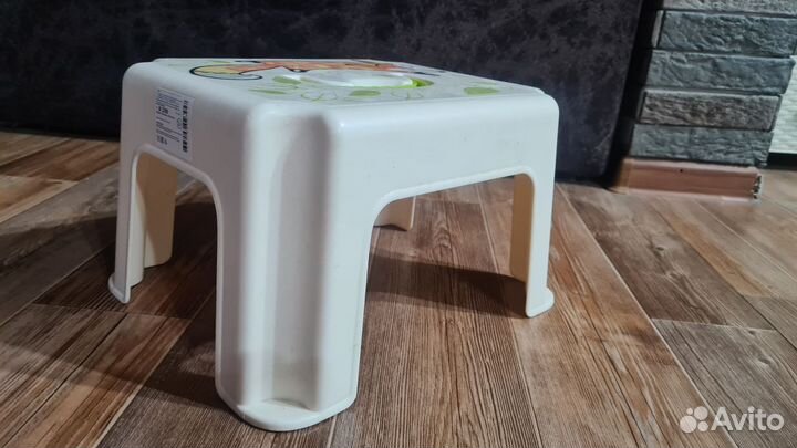 Подставка для ног детская