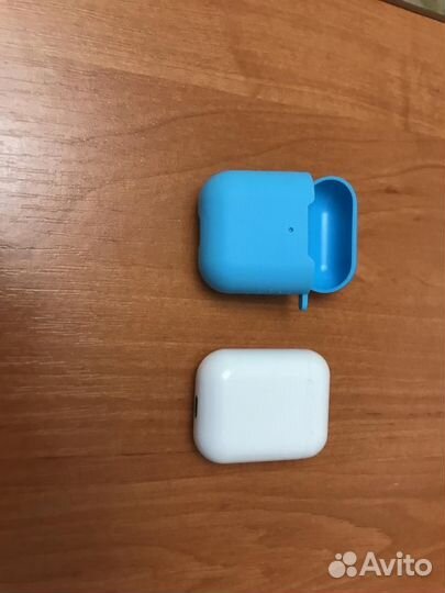 Беспроводные наушники apple airpods