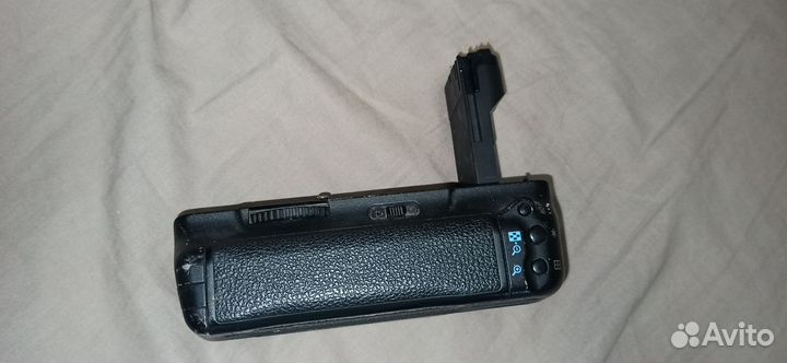 Батарейный блок Canon BG-E6