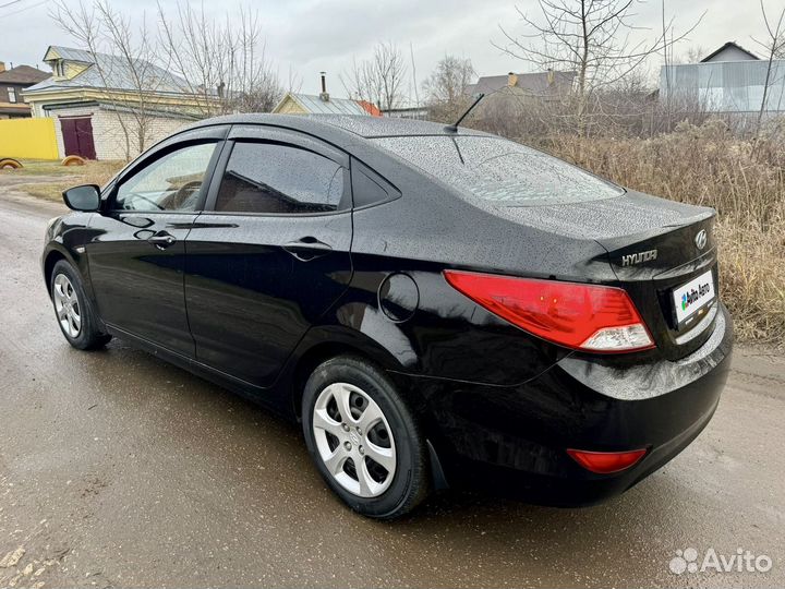 Hyundai Solaris 1.6 МТ, 2011, 193 500 км