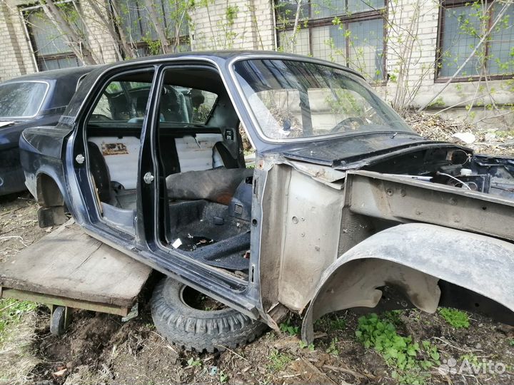 Кузов Волга газ 31105