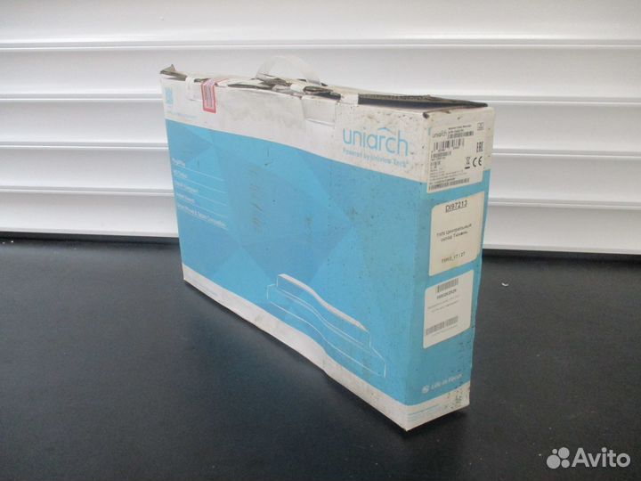 Видеорегистратор NVR (сетевой) UNV NVR-104E2-P4