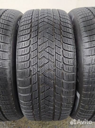 Pirelli Scorpion Winter 275/45 R21 и 315/40 R21 117R