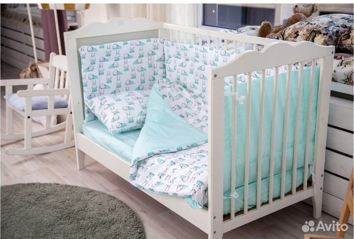 Бортики в детскую кроватку+комплект постельного