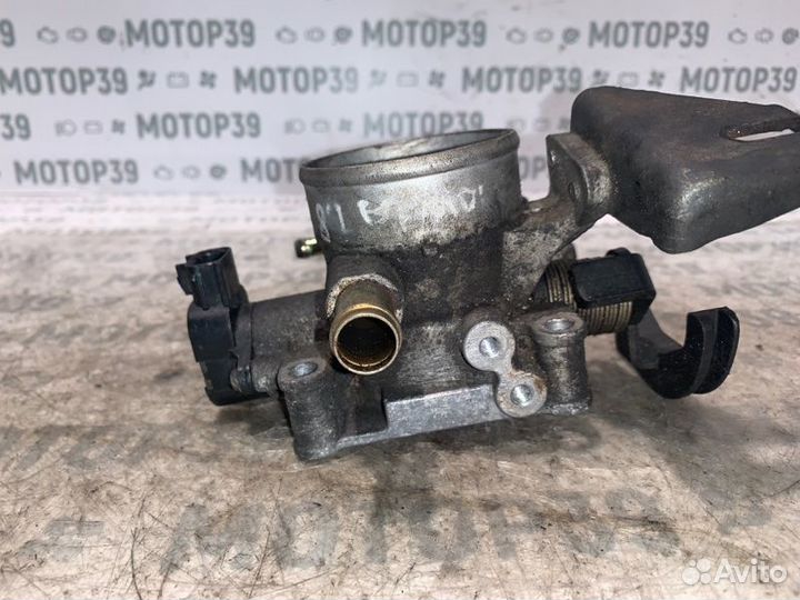 Дроссельная заслонка Toyota Corolla 1.8 I 2005