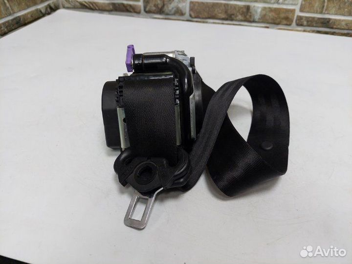 Ремень безопасности передний правый Audi Q7 4L