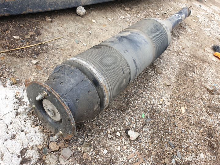 Задняя левая стойка ABC mercedes s w220 cl w215