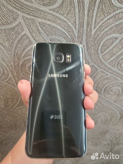 Samsung Galaxy S7 Edge, 4/32 ГБ