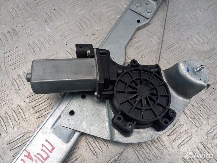 Стеклоподъемник электр. передний правый Renault