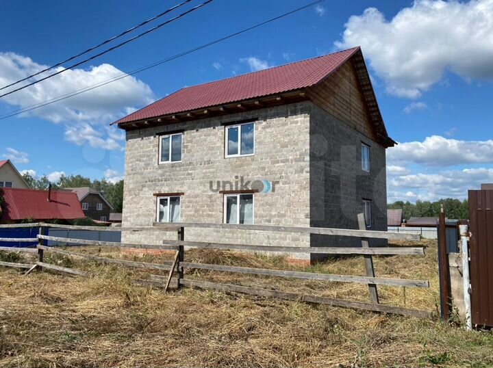 Дом 165 м² на участке 15 сот.