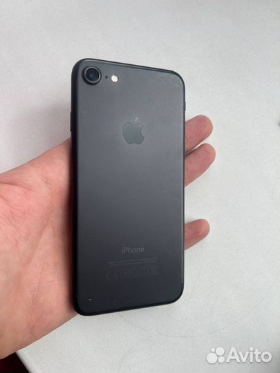 iPhone 7, 32 ГБ