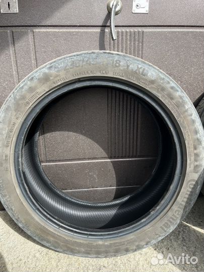 Continental ComfortContact - 6 235/45 R18