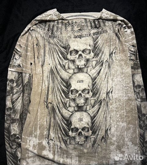 Лонгслив affliction type