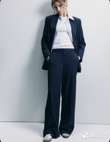 Костюм классический женский брючный