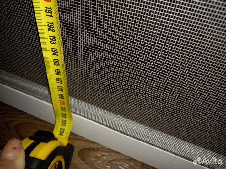 Сетка на балконную дверь