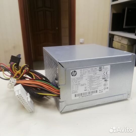 Блок питания HP 300W