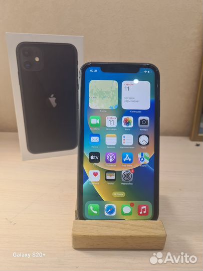 iPhone 11, 64 ГБ