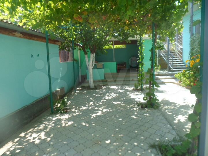 Дом 35 м² на участке 4 сот.