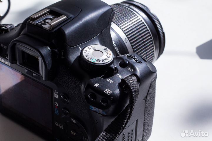 Зеркальный фотоаппарат Canon EOS 500D