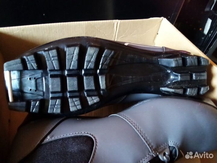 Лыжные ботинки Spine Loss NNN 39 классика