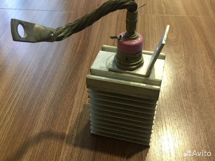 Тиристор т161-160