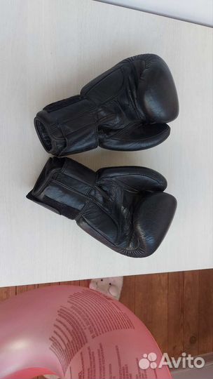 Боксерские перчатки 12 оz