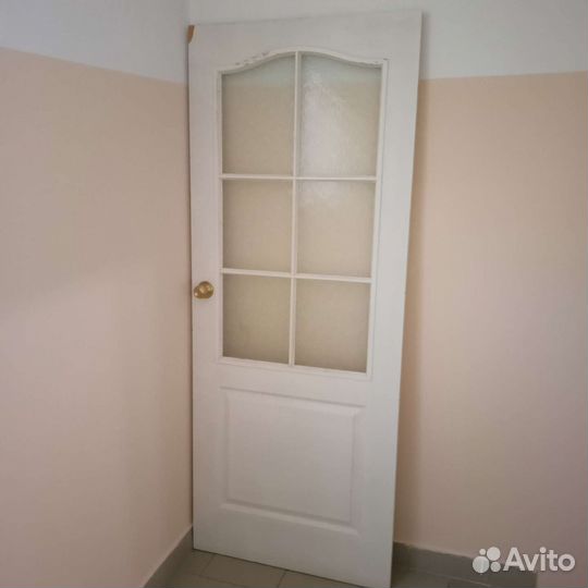 Дверь межкомнатная со стеклом