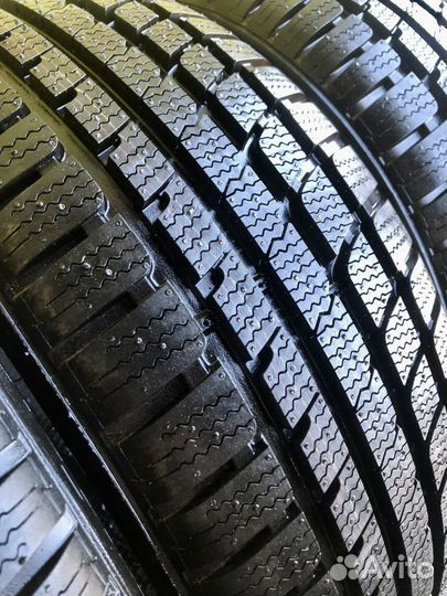 Kumho WinterCraft KW27 205/50 R17 93V