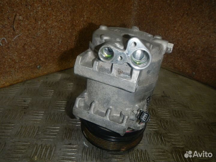 Компрессор кондиционера Nissan X-Trail