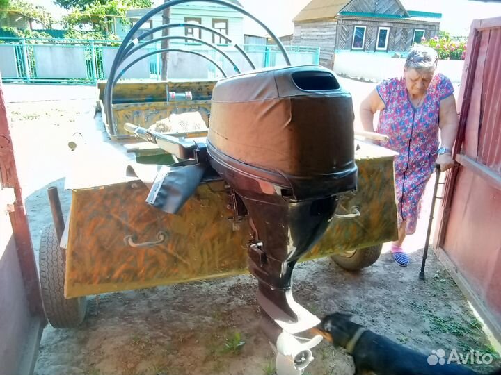 Продажа лодки с мотором
