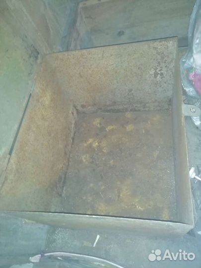 Ящик (контейнер) металлический