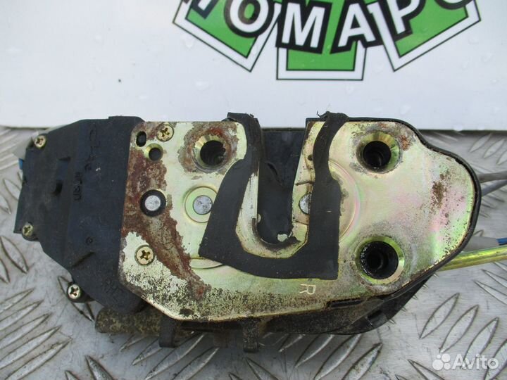 Замок двери передней правой KIA Spectra 2006г