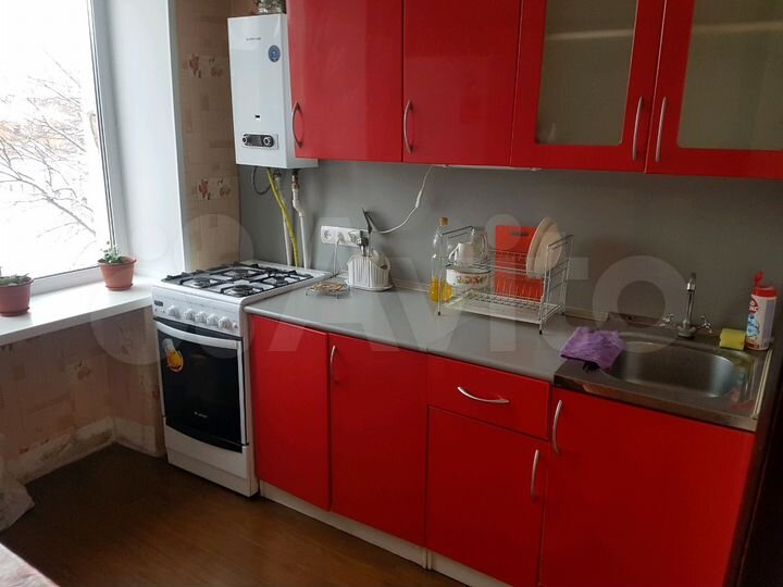 1-к. квартира, 35 м², 4/4 эт.