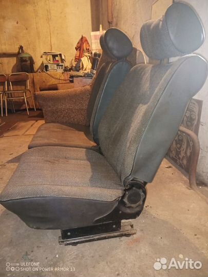 Сиденья на иномарку