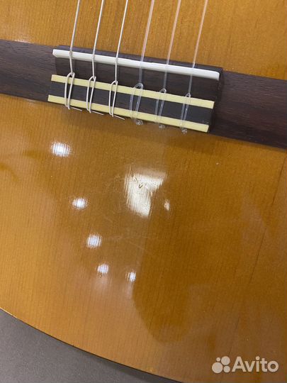 Классическая гитара yamaha c40